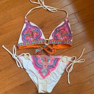 Victoria’s Secret bikini